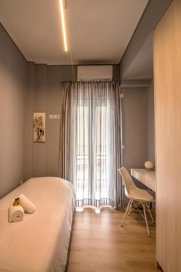 Luxury Suite 10' From The Center Athens Exterior photo